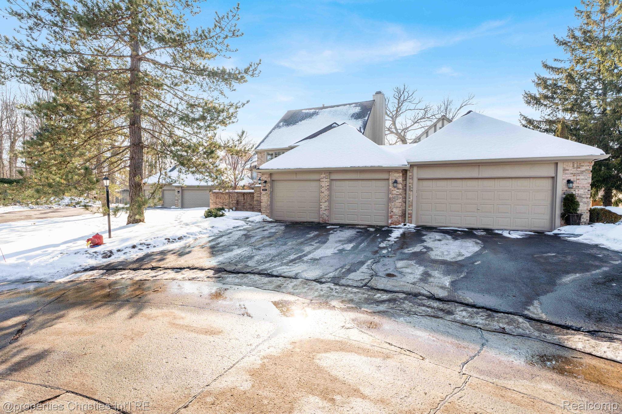 22211 Village Pines Drive