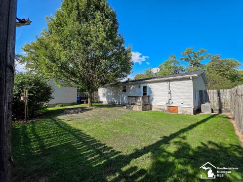 Tiny photo for 4393 5th Street, Frenchtown Township, MI 48166 (MLS # 57050220206)