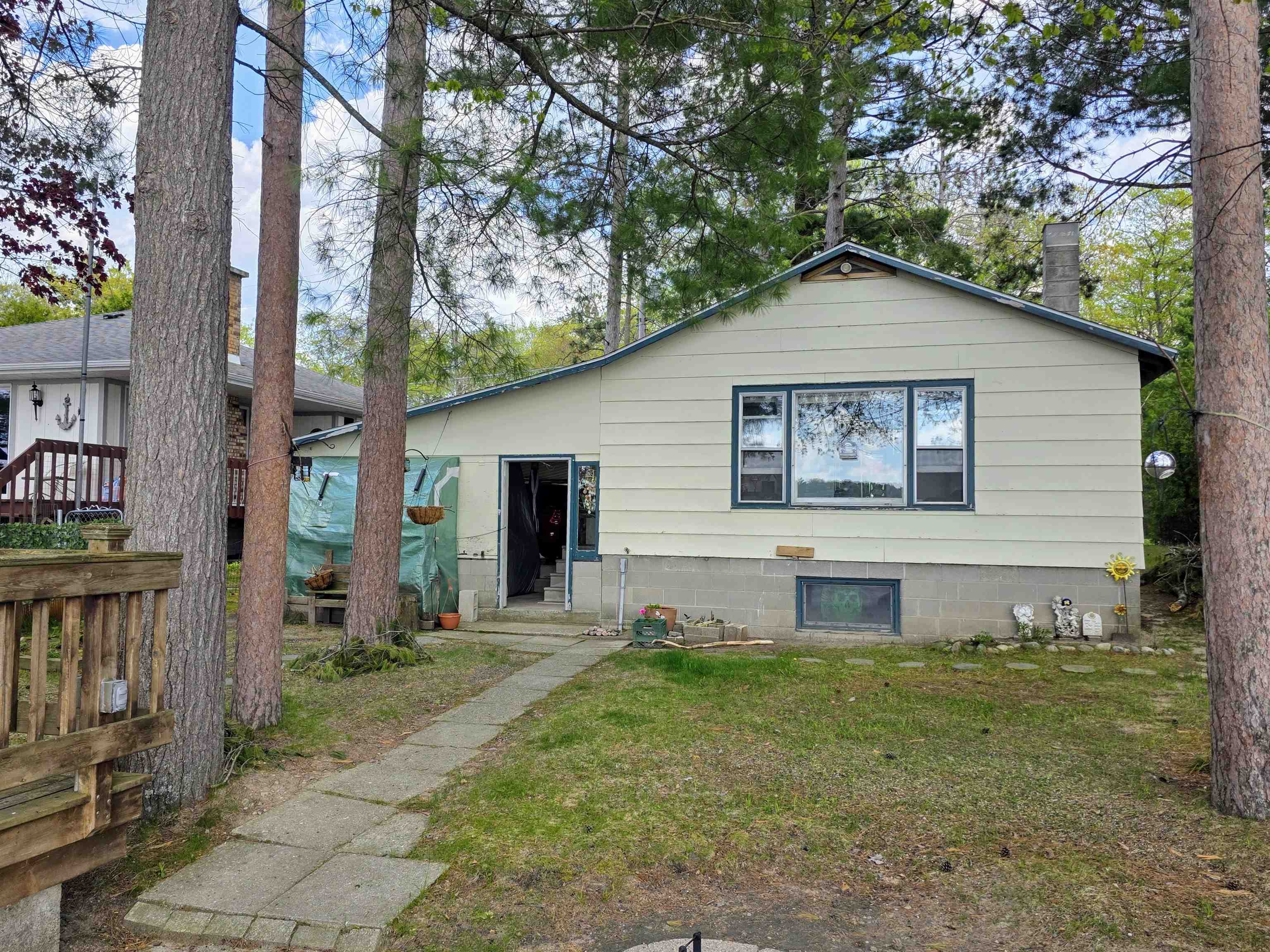 3682 E Cedar Lake Drive