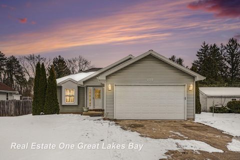 405 Swanson Road Thomas Township MI 48609