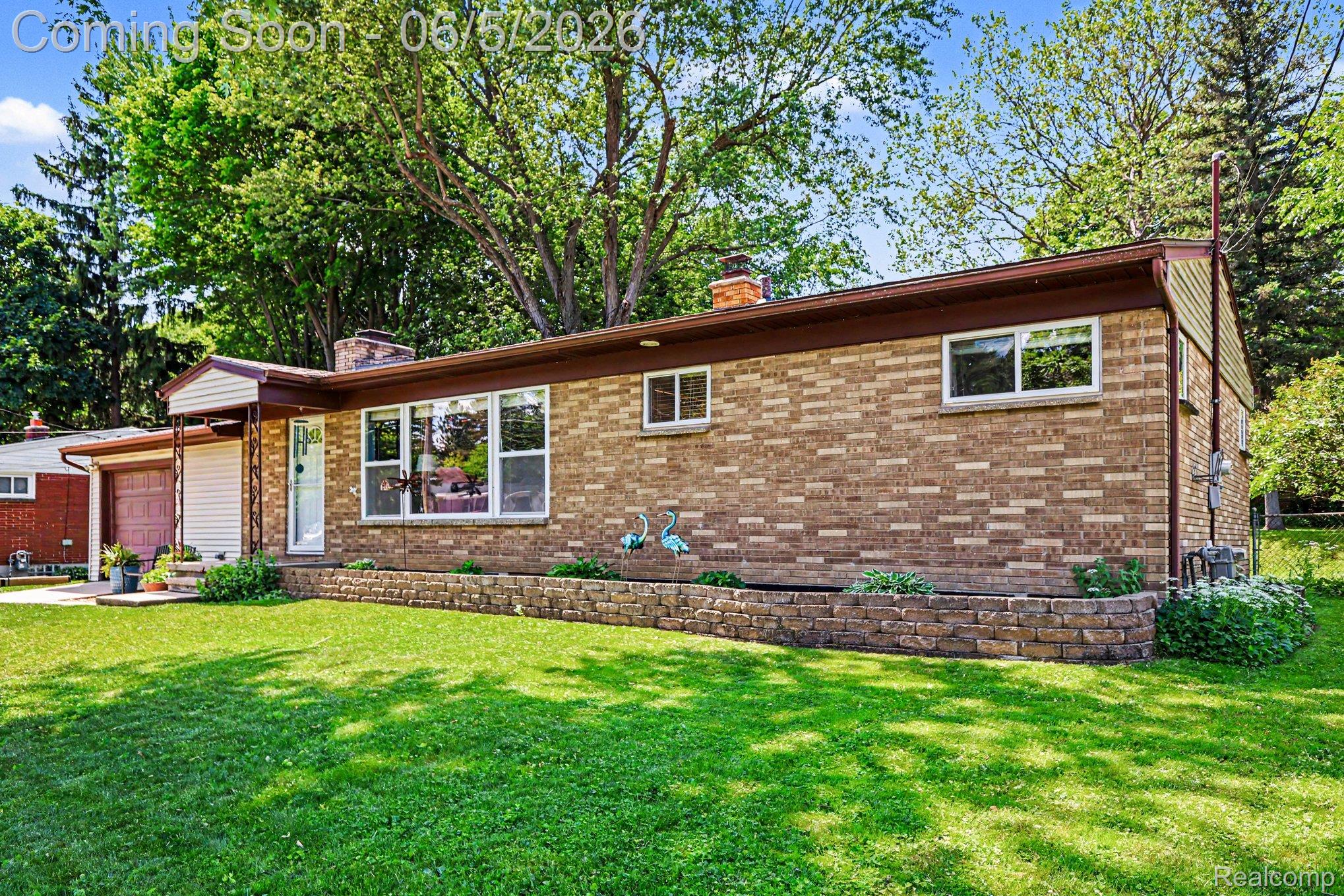 5603 Hallendale Road