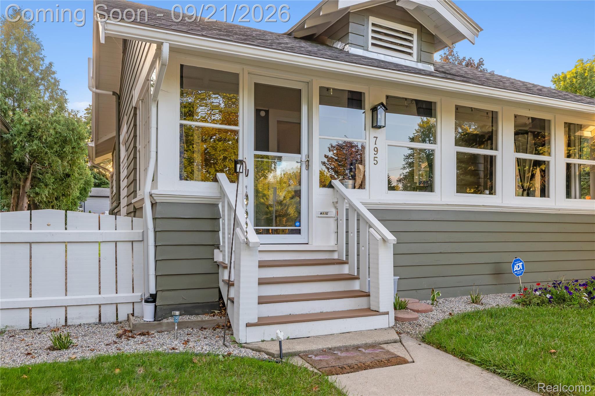 795 Carpenter Street