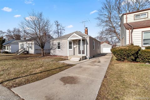 18777 Kingsville Street Harper Woods City MI 48225