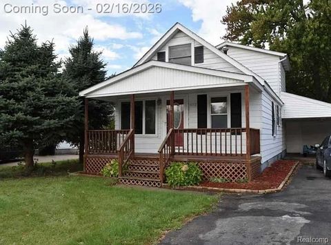 622 Saint Paul Street Marysville City MI 48040