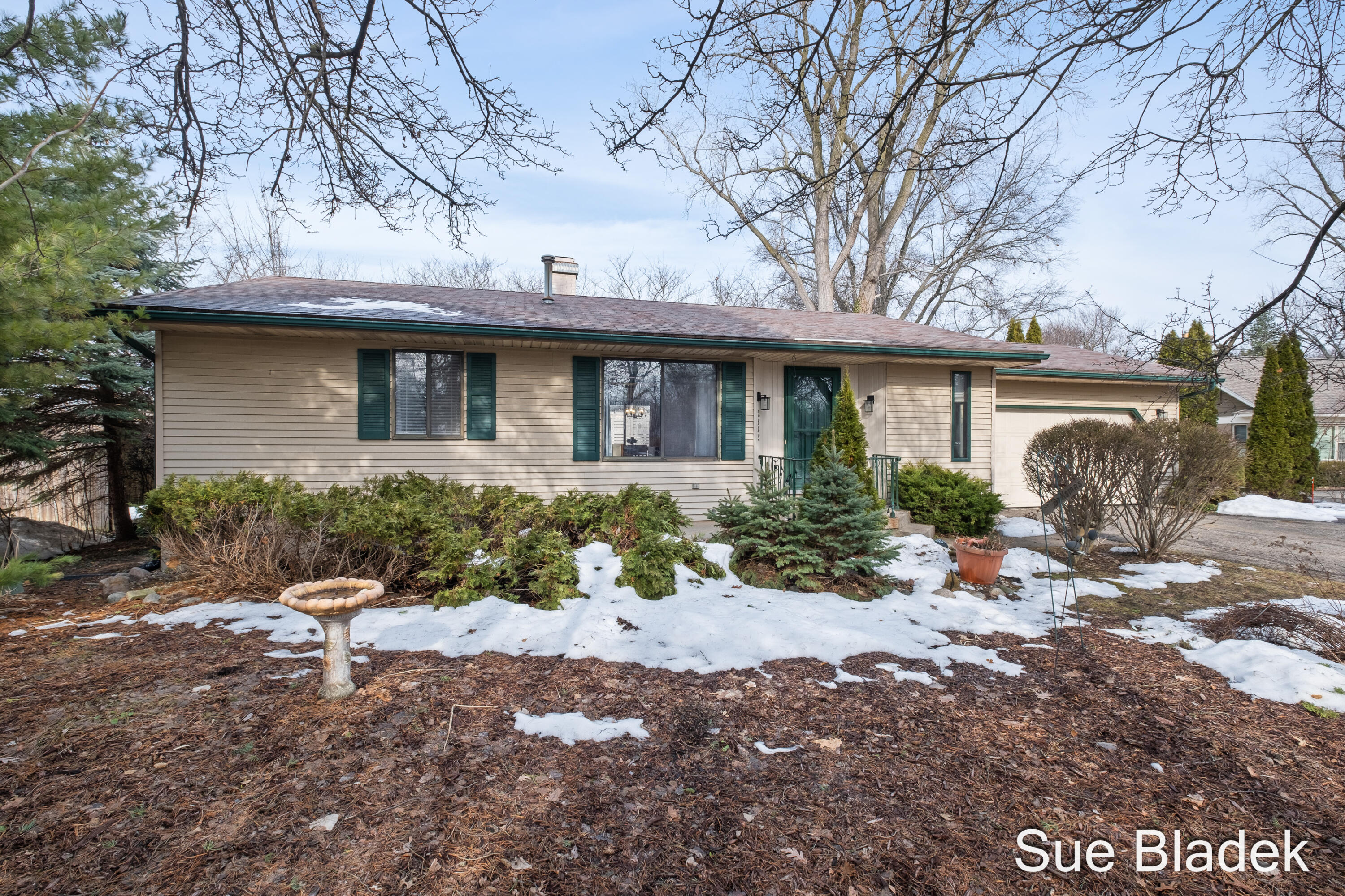 2645 Cascade Road SE