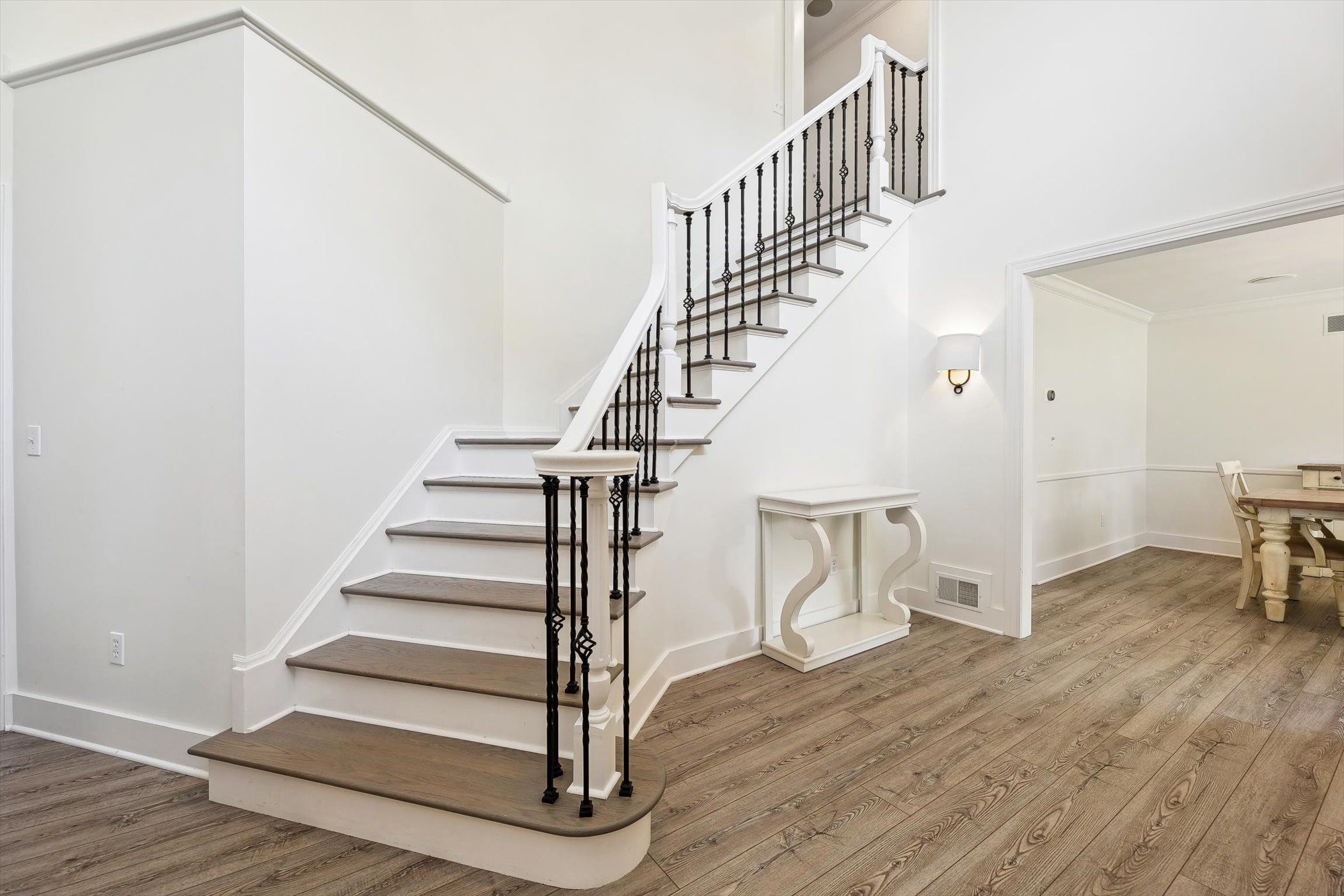 3311 MERROW Lane