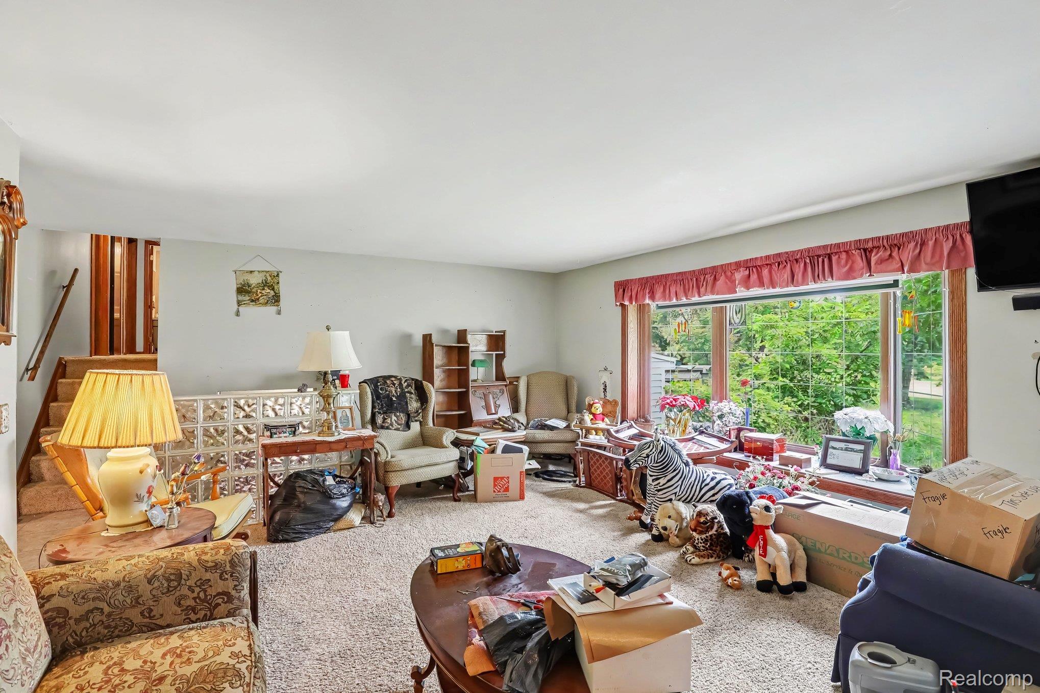 6323 Hough Road