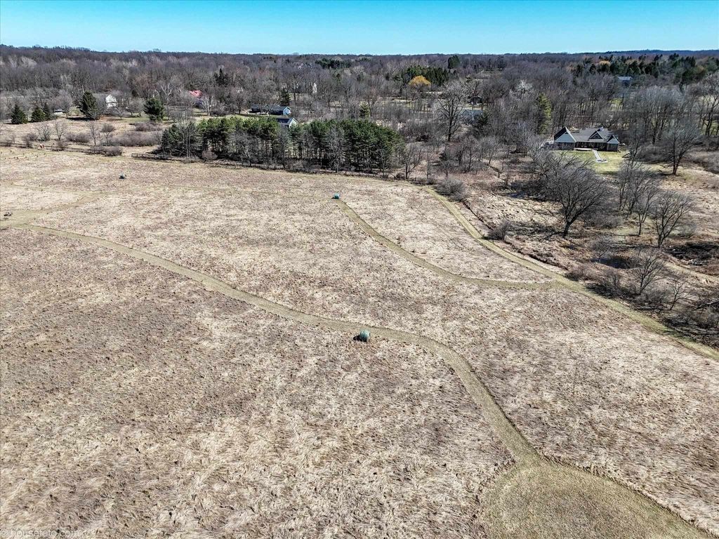 listing image 81