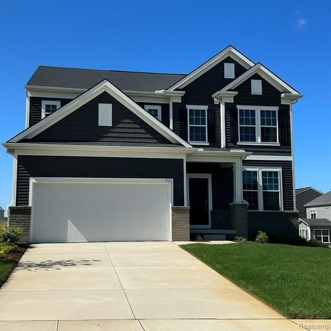 2732 Dunes Court Milford Charter Township MI 48381