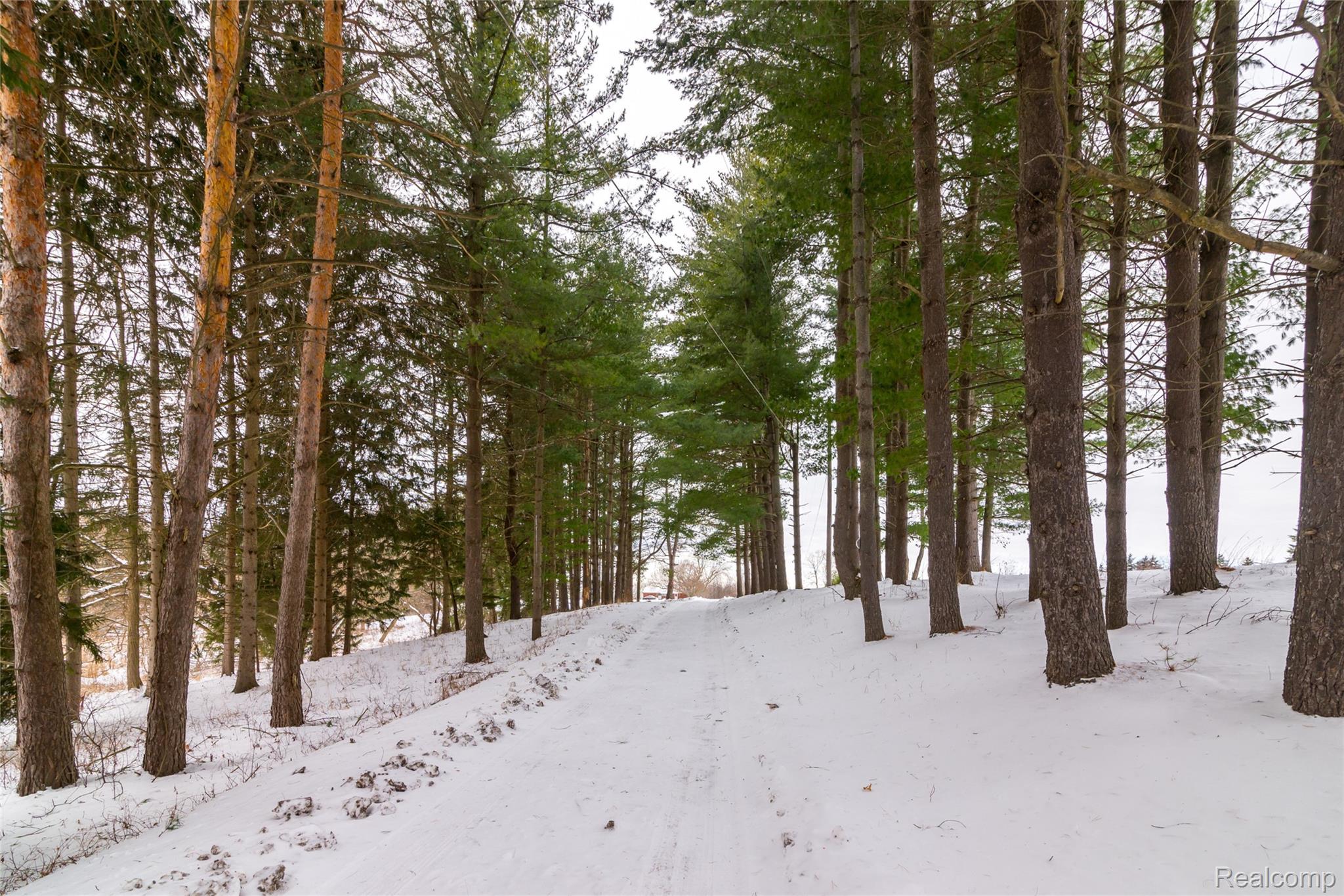 5383 N Henderson Road