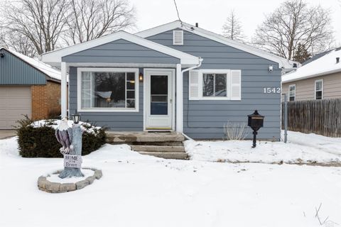1542 Beech Street Saginaw City MI 48602