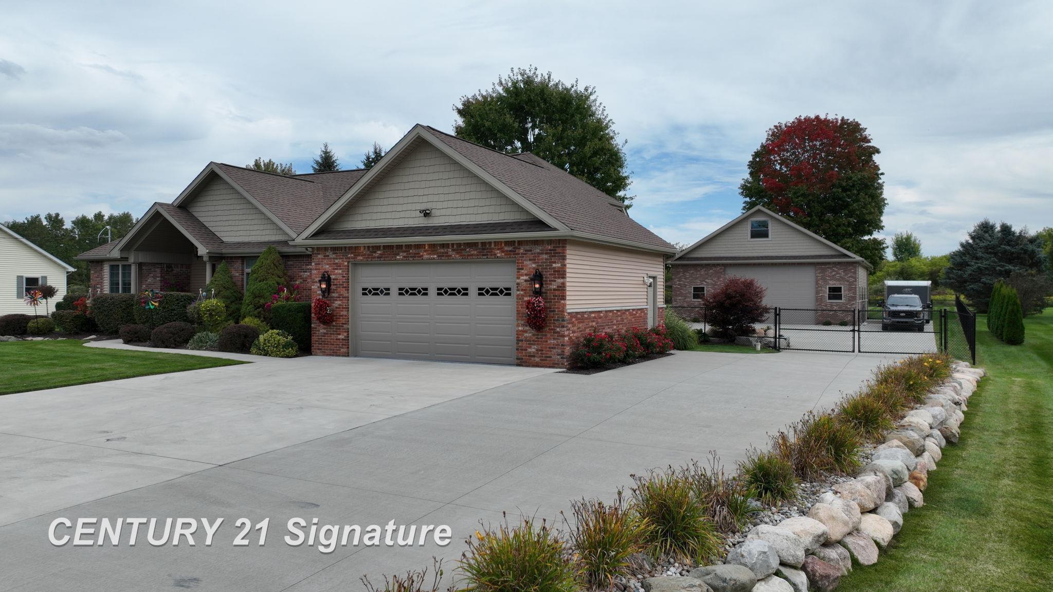 10042 N Jennings Road