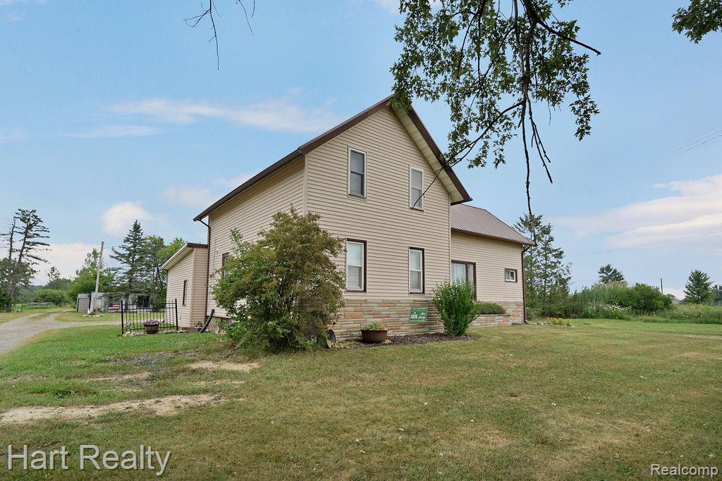 16298 Imlay City-A Road