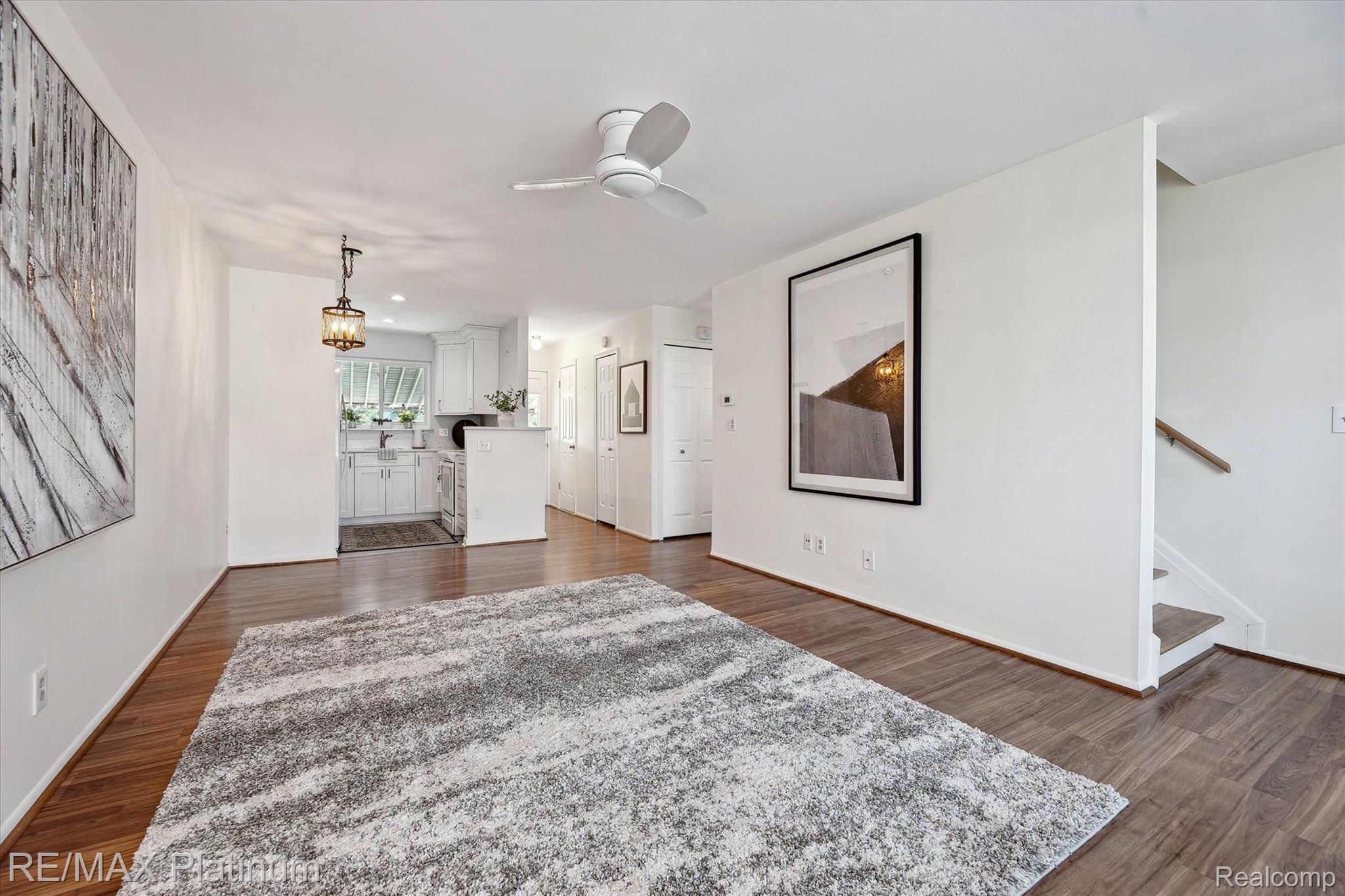 5992 Alan Drive 22