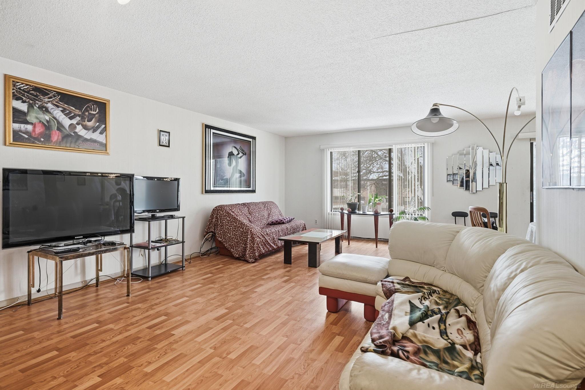 24100 Wildbrook Court