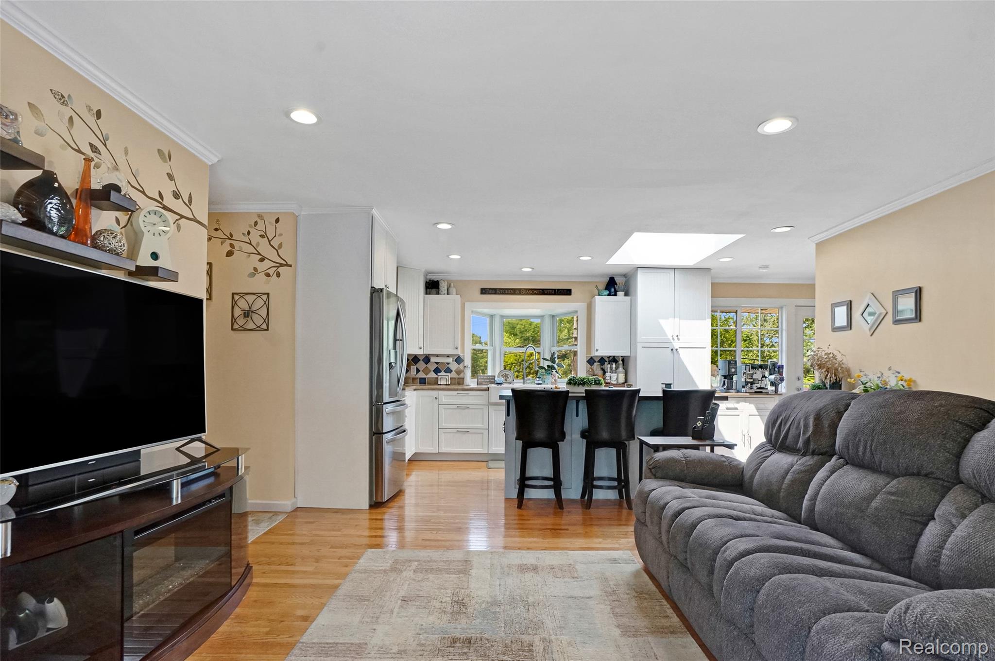432 Lyon Court