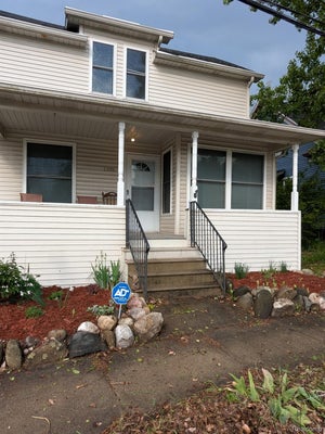 1108 S GRAND TRAVERSE ST, FLINT, MI 48502 - Image e09edfdbe5a2a3d52a13735aecce67b2/2678721213