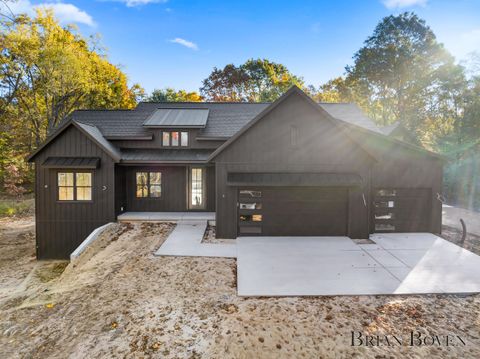 7650 Courtland Drive NE Cannon Township MI 49341