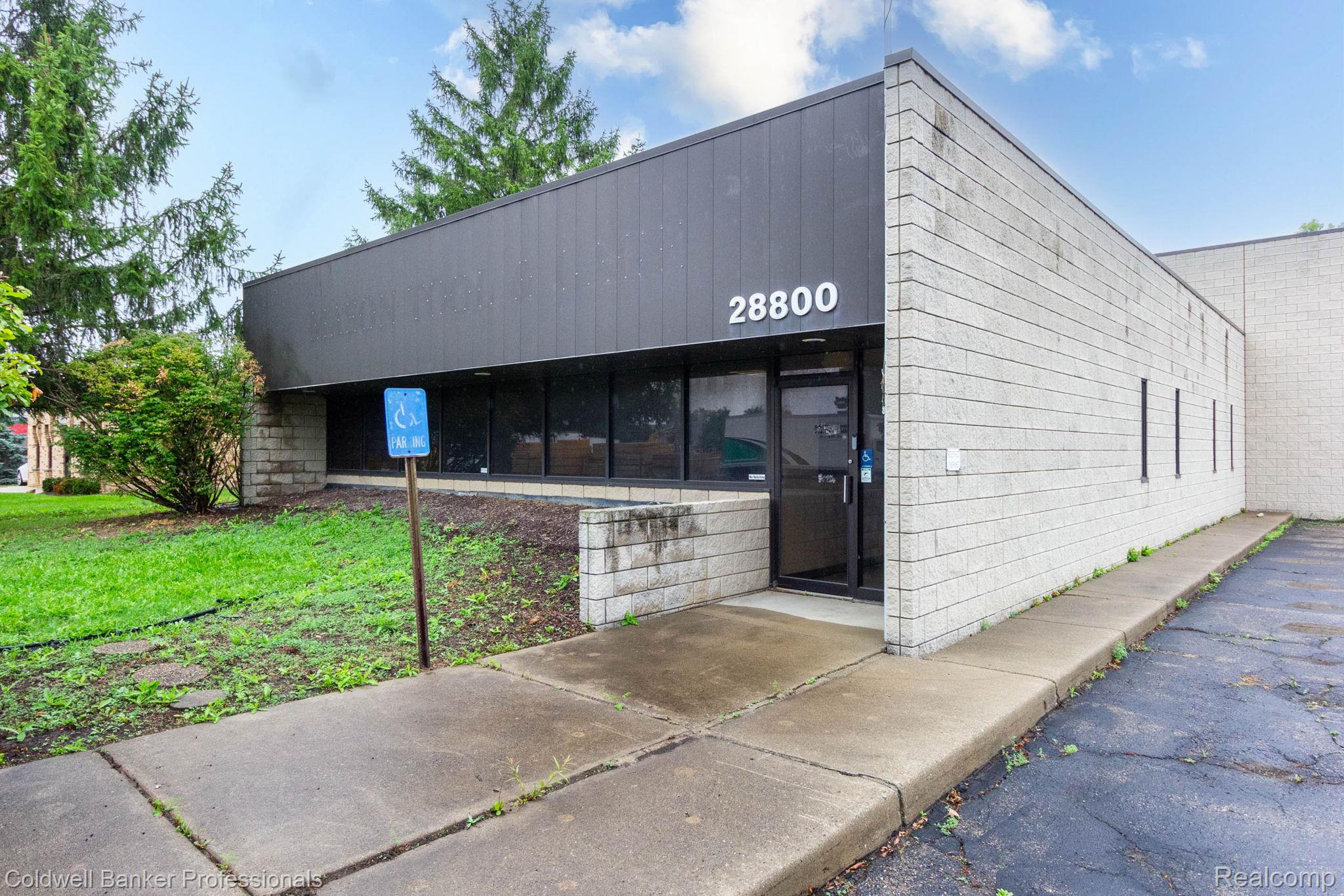 28800 Wall Street