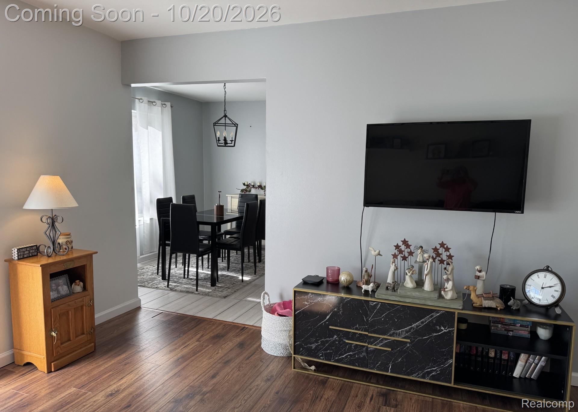 515 W Highland Road E 3