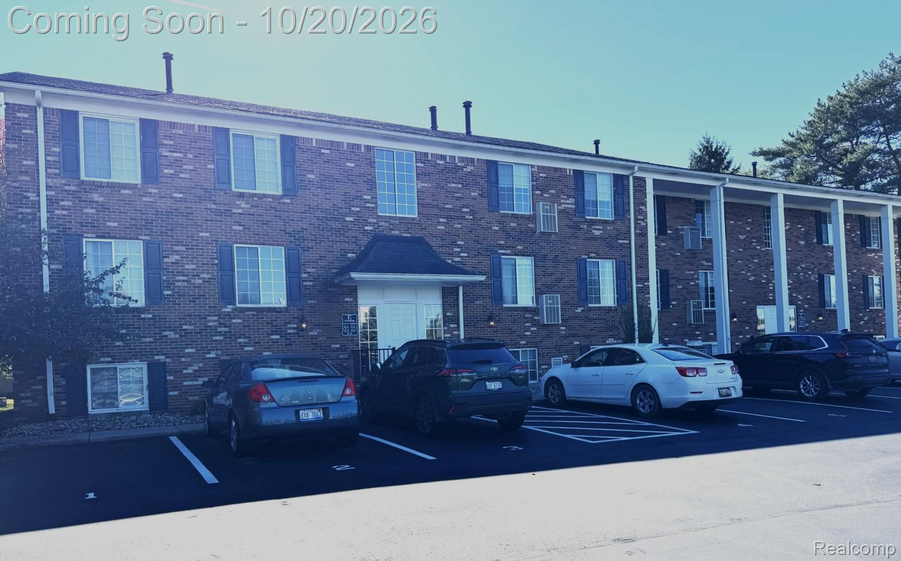 515 W Highland Road E 3