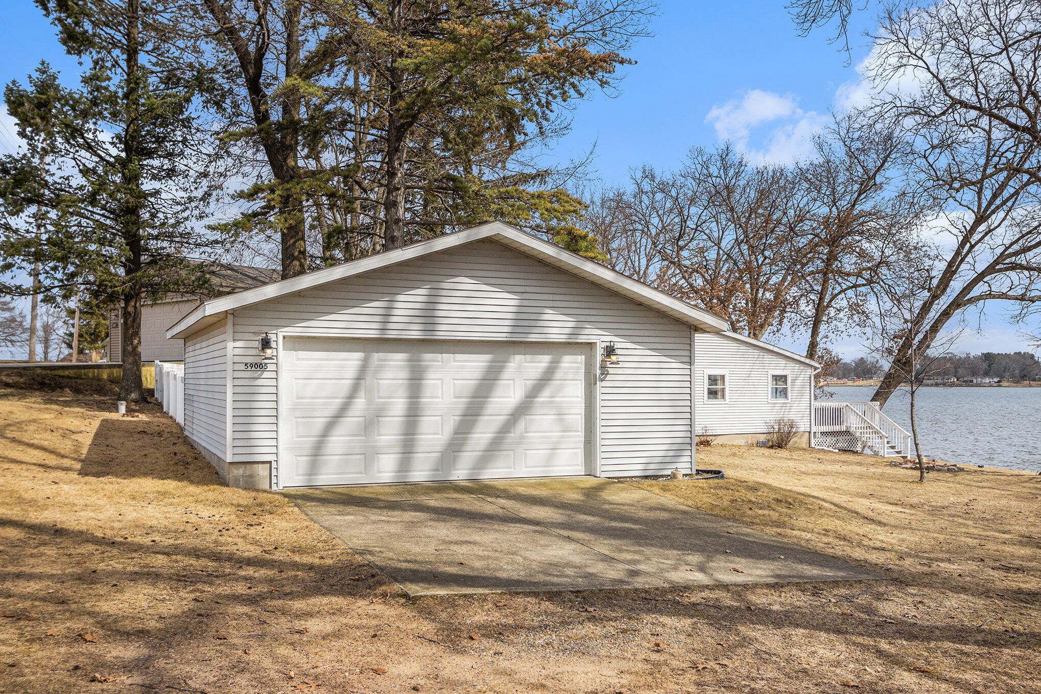 ColonTownship_StJoseph, Michigan 49040, United States, 2 Bedrooms Bedrooms, ,1 BathroomBathrooms,Residential,Active,94611