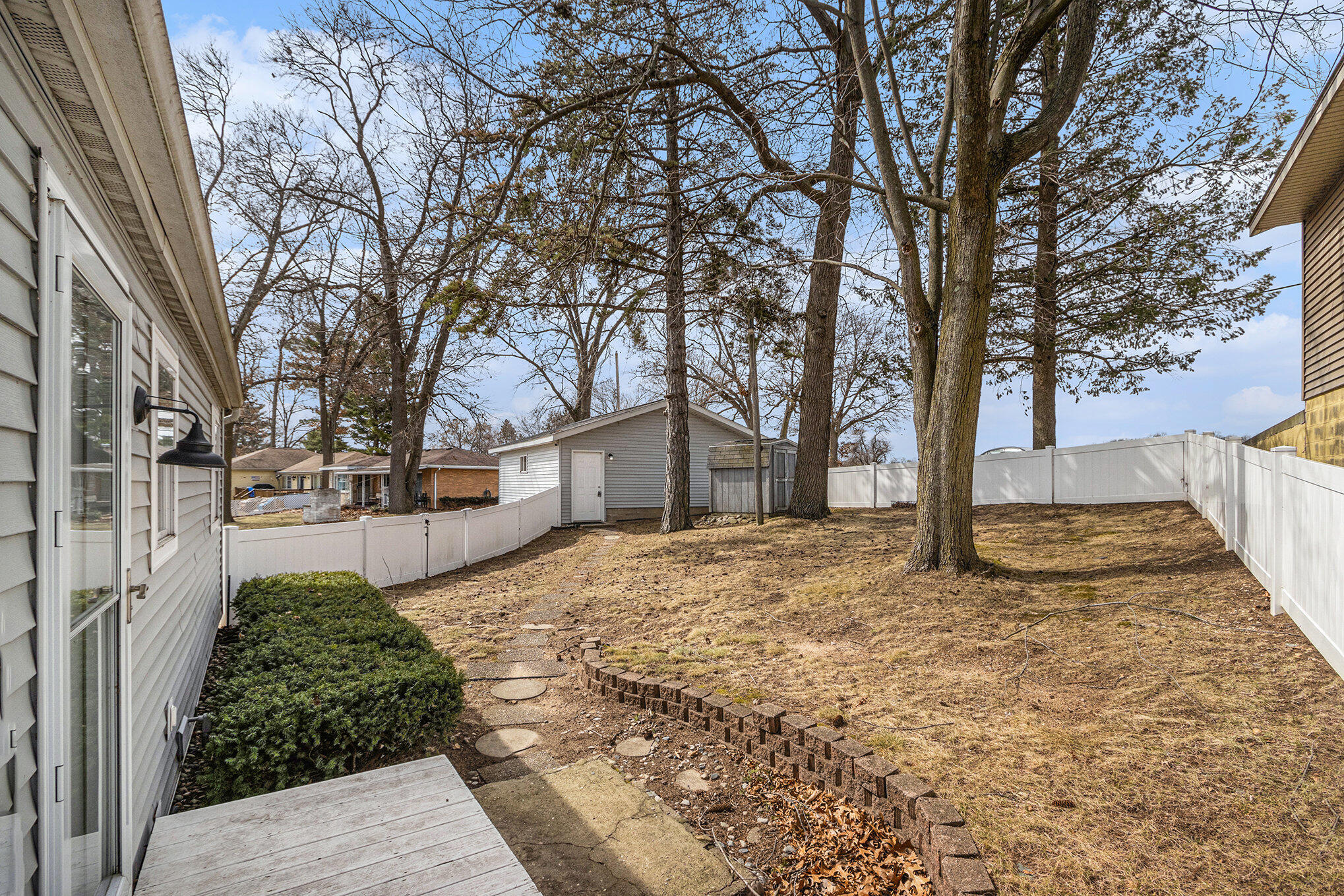 ColonTownship_StJoseph, Michigan 49040, United States, 2 Bedrooms Bedrooms, ,1 BathroomBathrooms,Residential,Active,94611