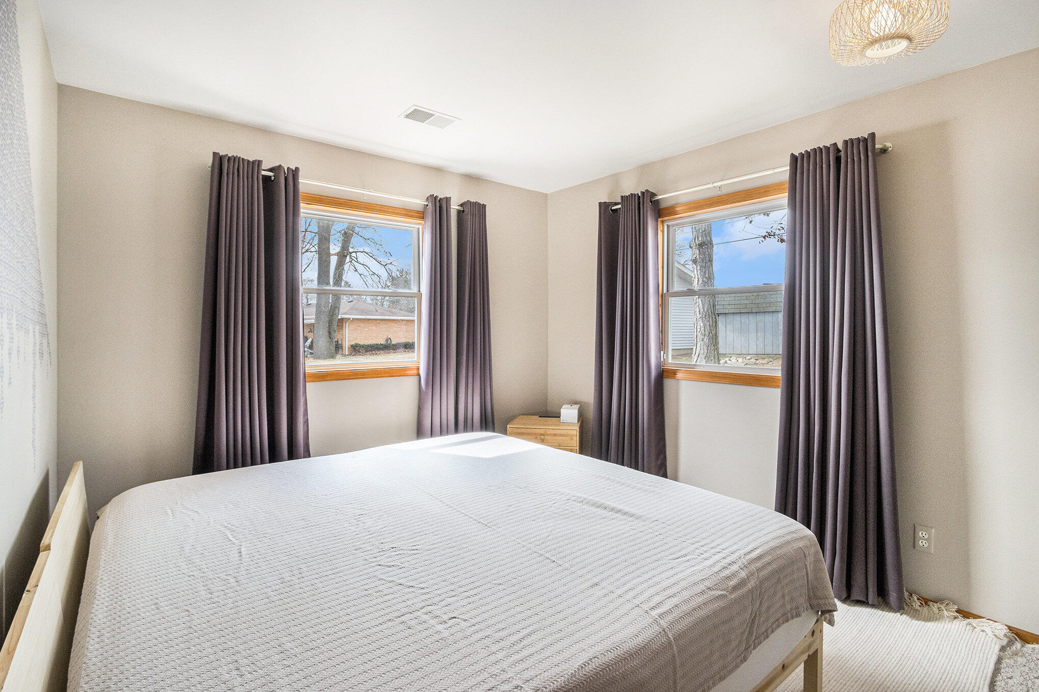 ColonTownship_StJoseph, Michigan 49040, United States, 2 Bedrooms Bedrooms, ,1 BathroomBathrooms,Residential,Active,94611