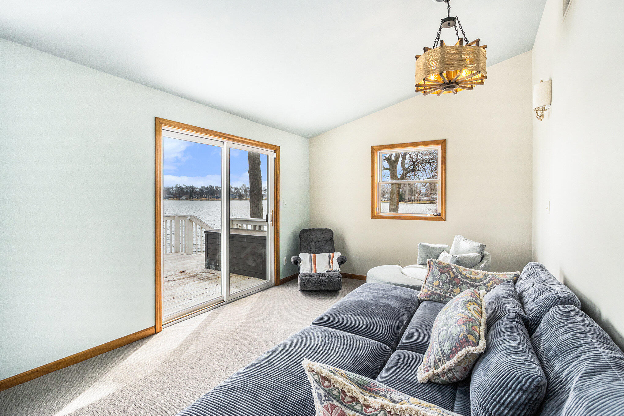 ColonTownship_StJoseph, Michigan 49040, United States, 2 Bedrooms Bedrooms, ,1 BathroomBathrooms,Residential,Active,94611