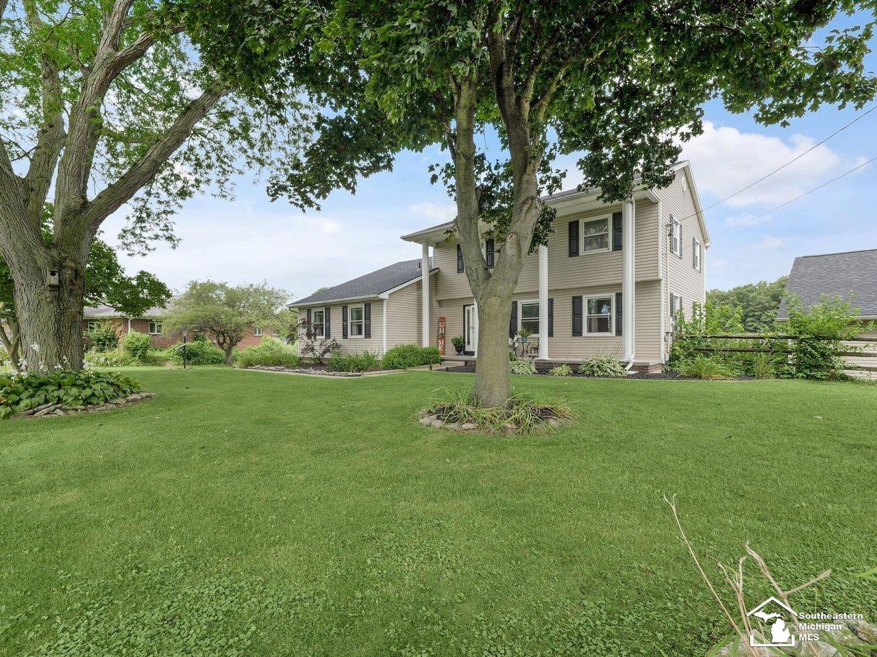 6233 Grandview Drive