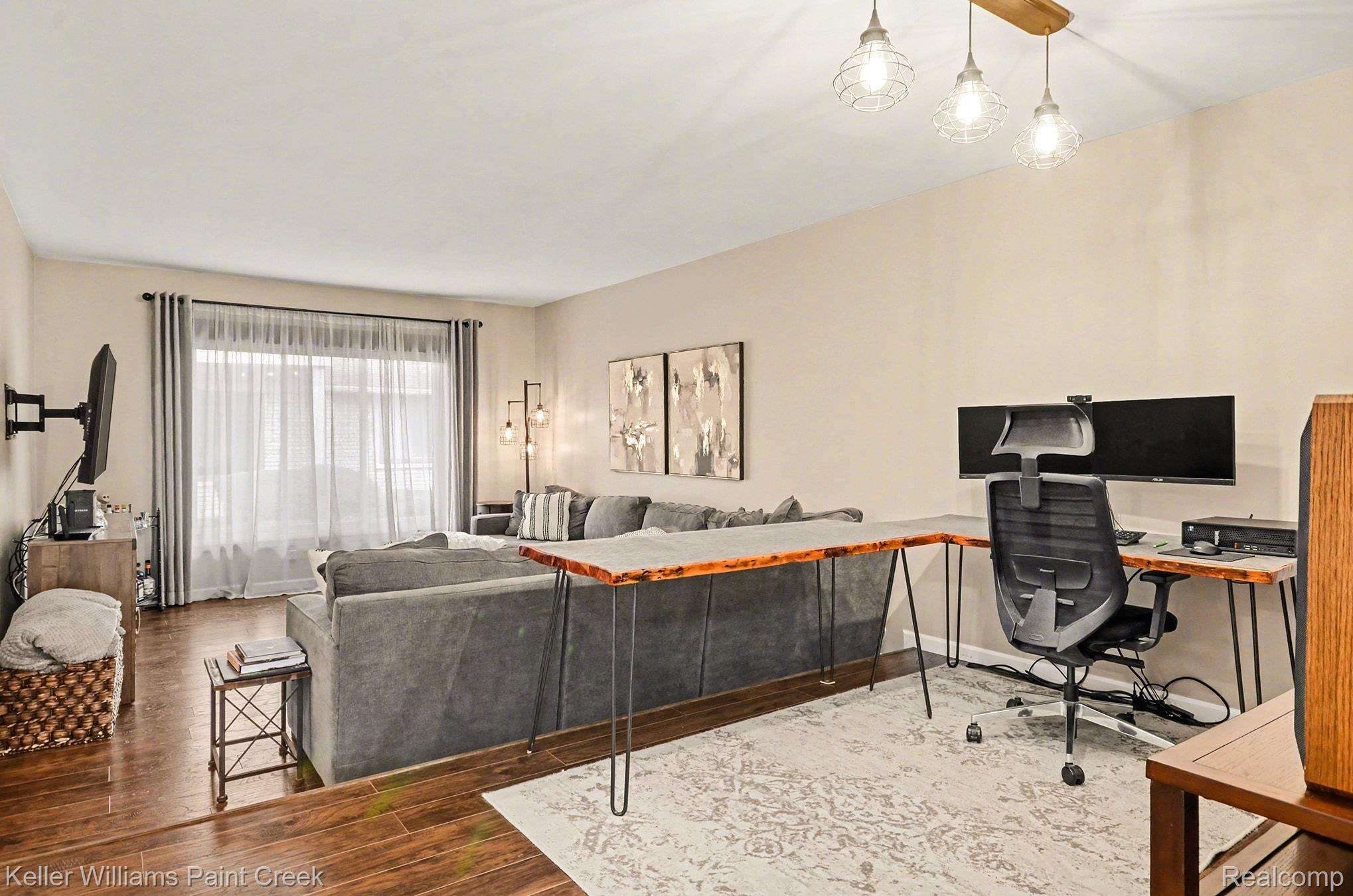 29335 Yorkshire Lane