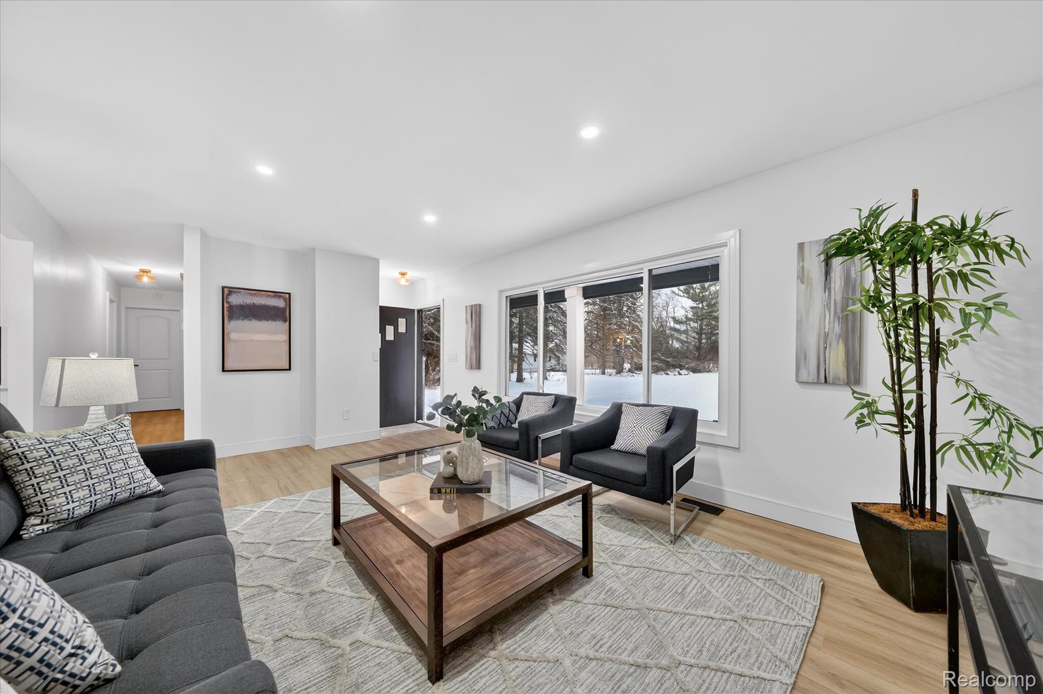 3643 Noble Road