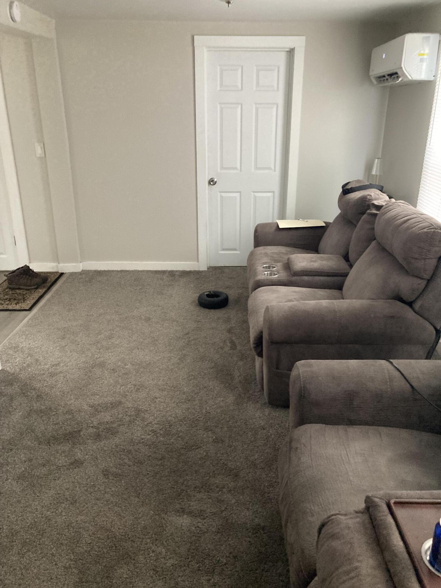 375 W Maplewood Avenue