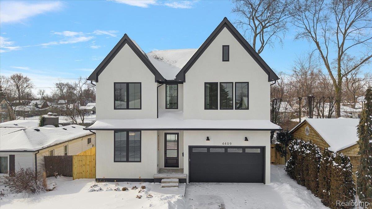 4409 Tonawanda Avenue