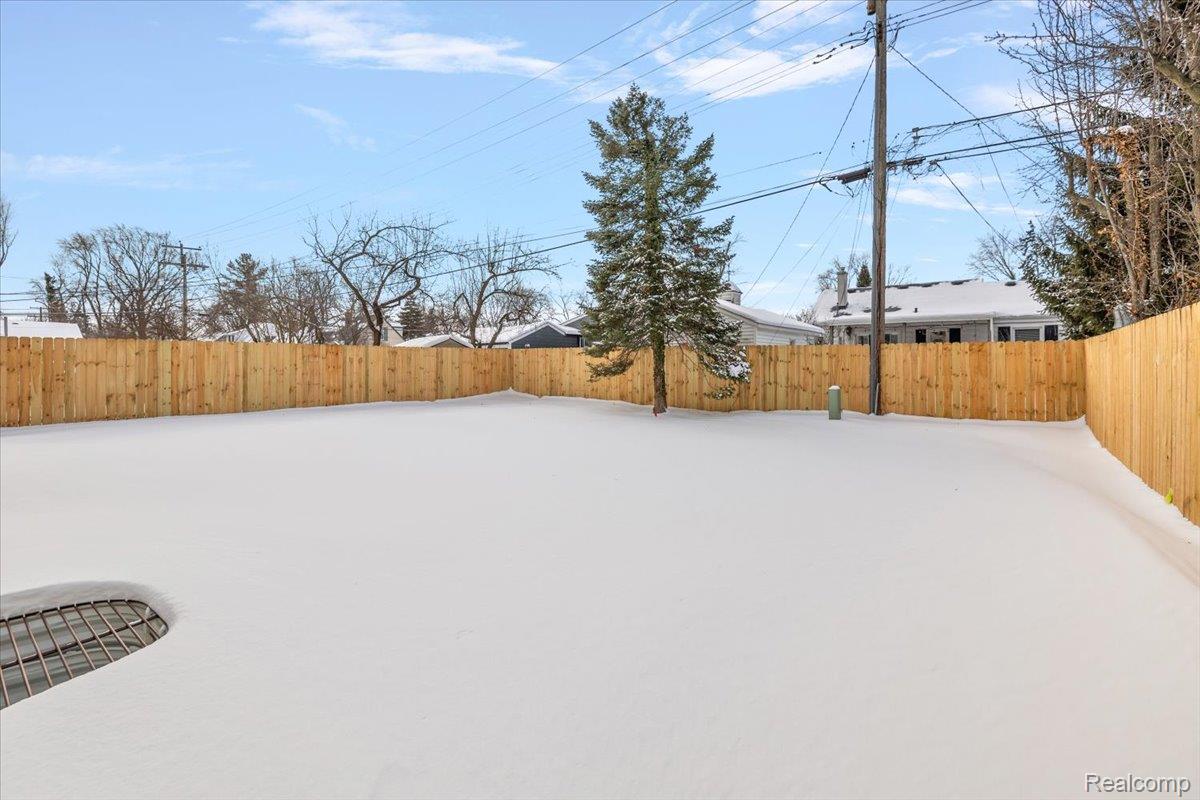 4409 Tonawanda Avenue