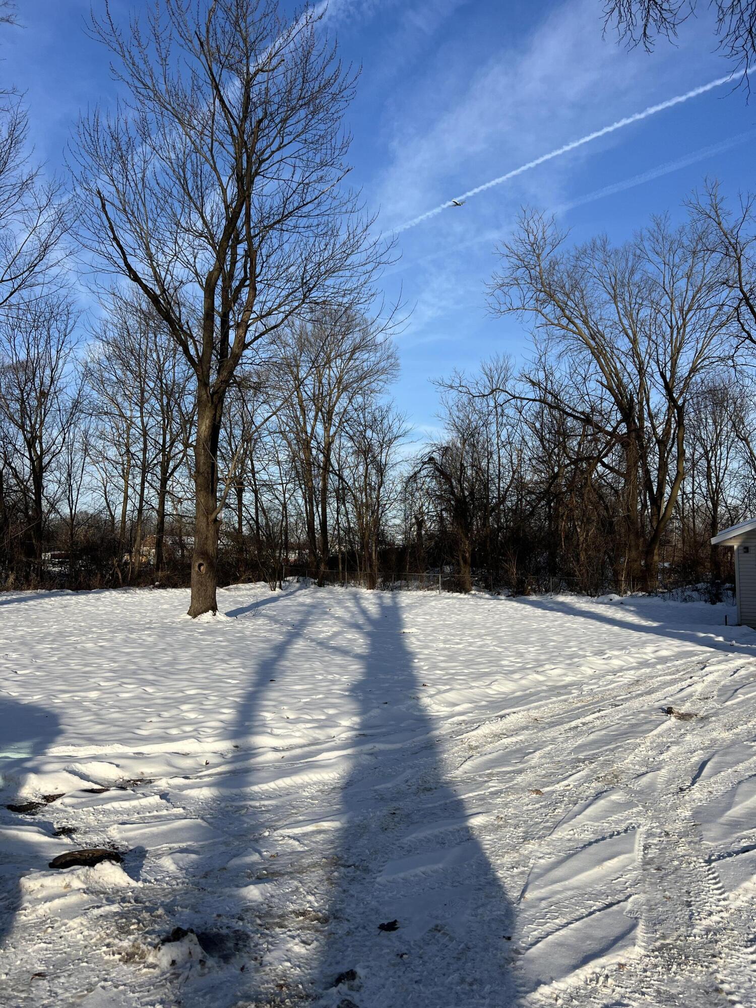 1837 E Stockbridge Avenue