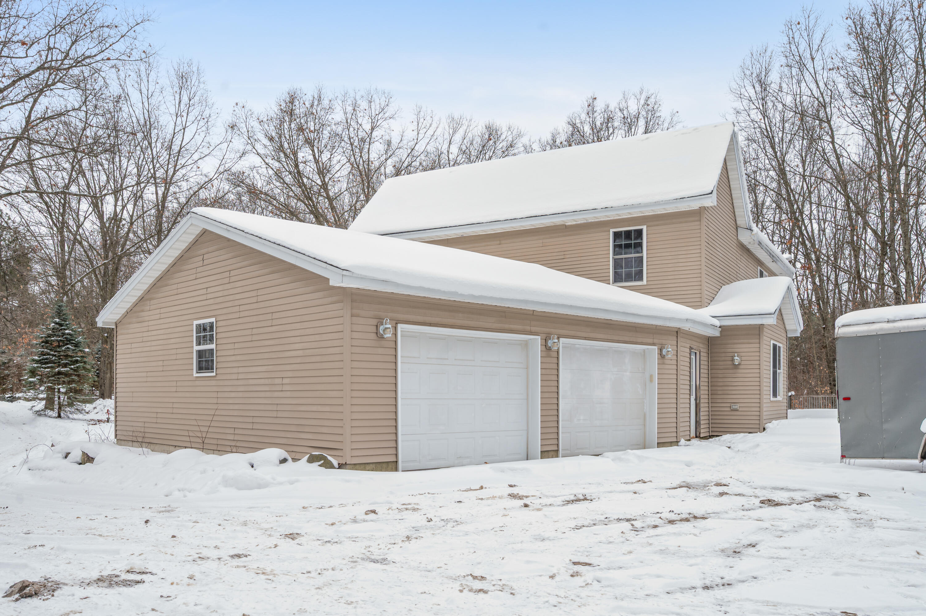 16688 Penny Avenue NE