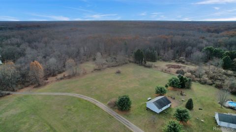 1068 Crocus Trail Dansville Village MI 48819