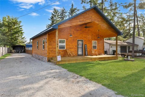 Photo of 791 Lancewood Street, Gaylord City, MI 49735 (MLS # 20251043073)