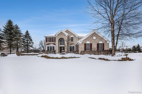 Photo of 3708 Barn Meadow Lane, Lake Orion Village, MI 48362 (MLS # 20251060120)