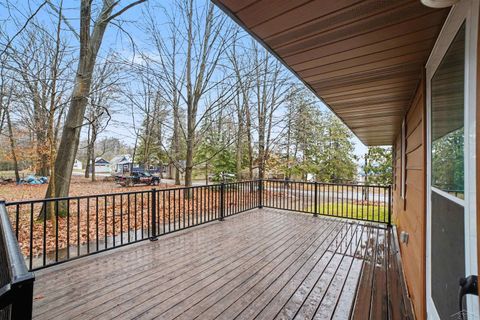 Tiny photo for 441 Hillcrest Drive, Garfield Township, MI 48632 (MLS # 61050203238)