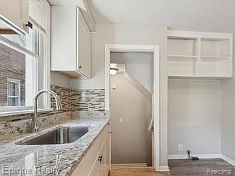 Tiny photo for 19373 Goulburn Street, Detroit City, MI 48205 (MLS # 20261020569)