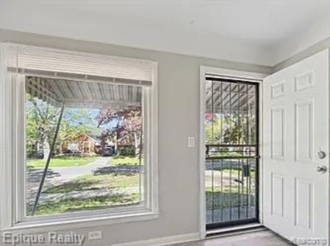 Tiny photo for 19373 Goulburn Street, Detroit City, MI 48205 (MLS # 20261020569)