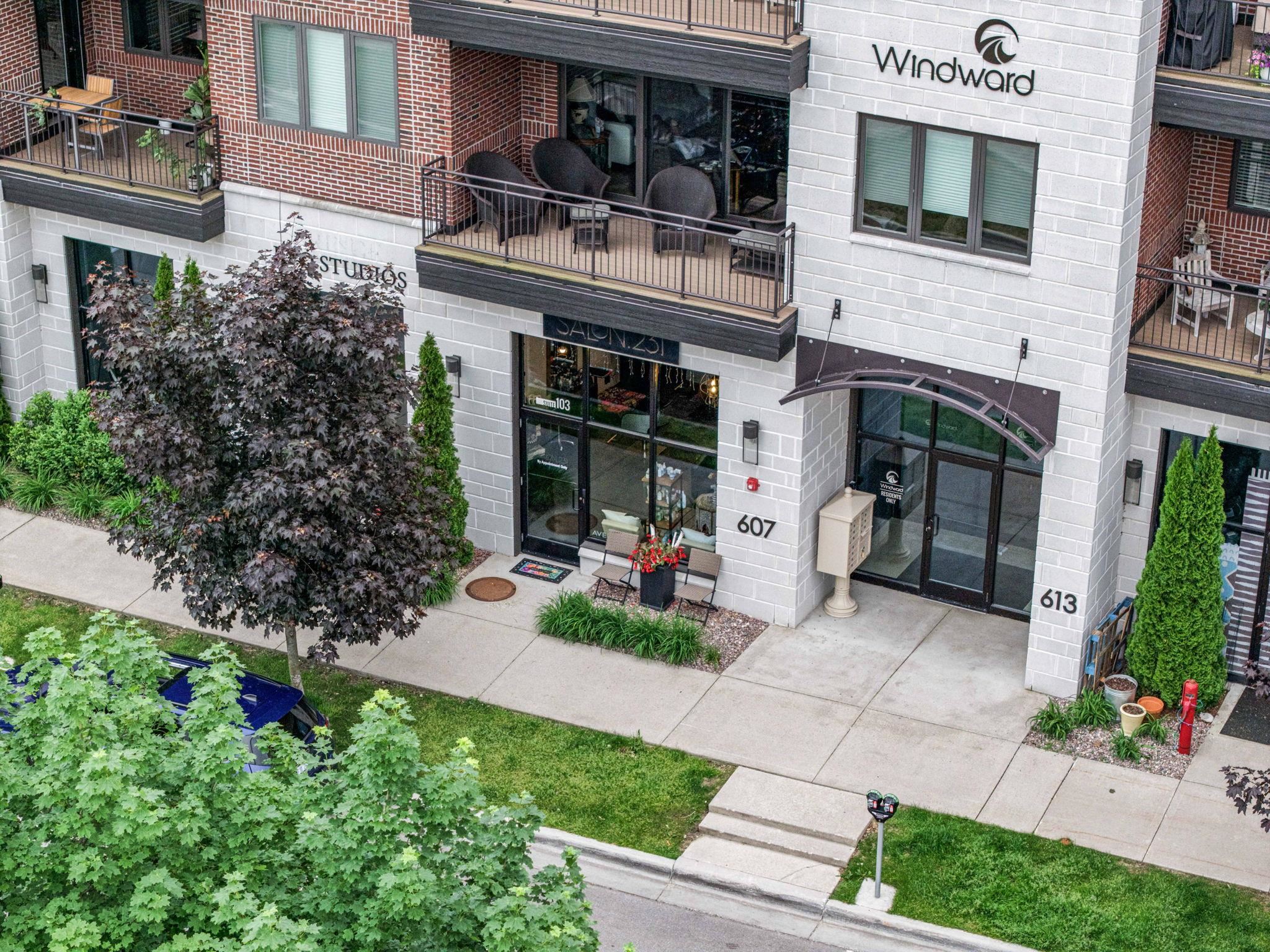 607 Randolph