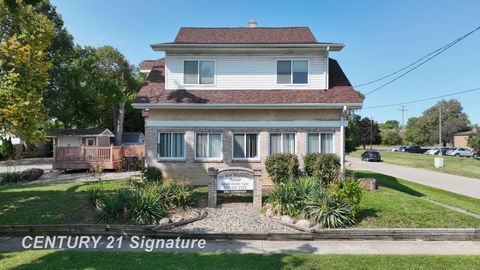 3902 Cuthbertson Street Flint City MI 48507