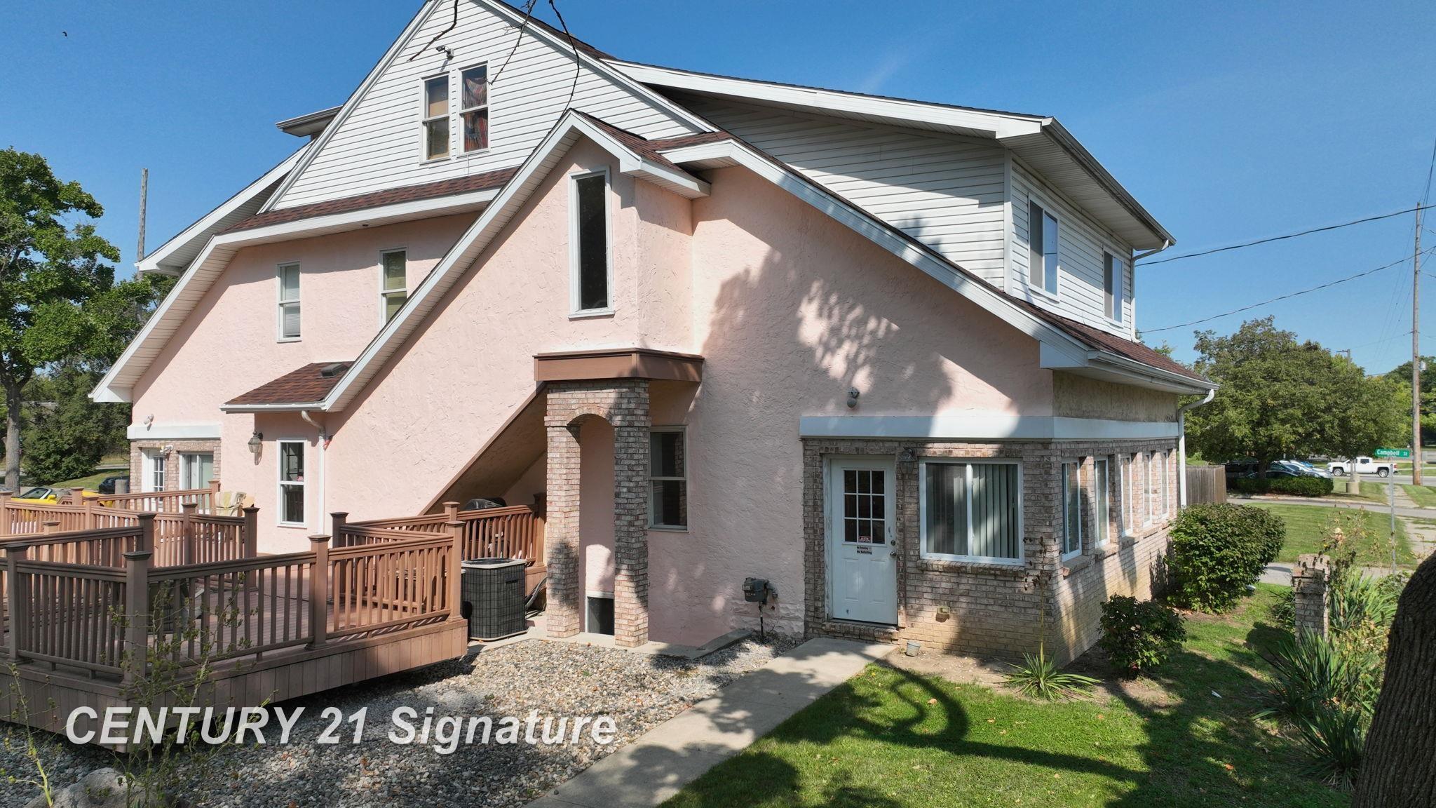 3902 Cuthbertson Street