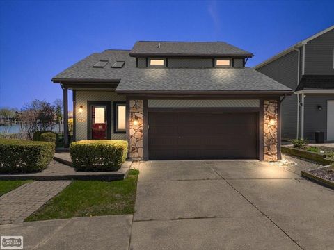 37952 Circle Drive Harrison Charter Township Macomb MI 48045
