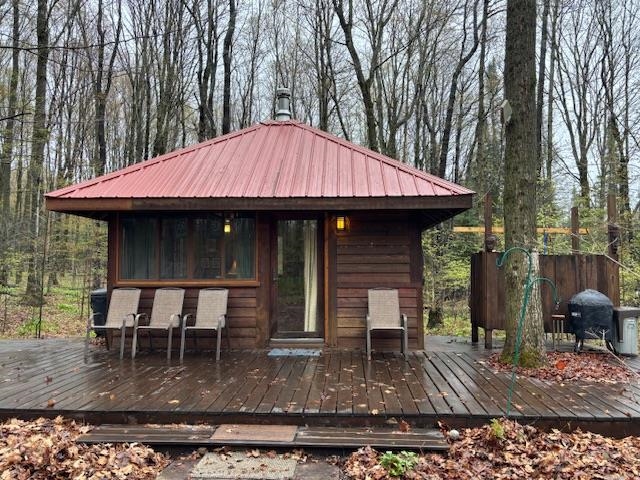 5565 Somich Trail