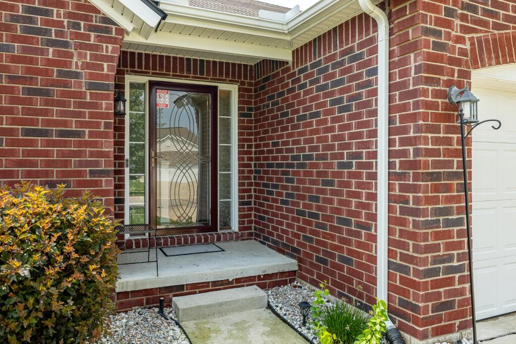 8934 Creekway Drive