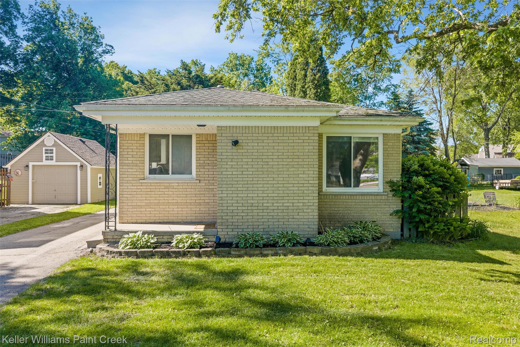 2742 Campers Drive